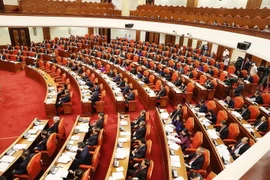 Quang cảnh Hội nghị Trung ương 6. (Ảnh: Trí Dũng/TTXVN)