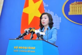 Người phát ngôn Bộ Ngoại giao Lê Thị Thu Hằng trả lời câu hỏi của phóng viên các cơ quan thông tấn, báo chí trong nước và quốc tế. (Ảnh: Minh Đức/TTXVN)