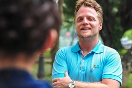 Chân dung "Ông Tây dọn rác" James Joseph Kendall. (Ảnh: Minh Sơn/Vietnam+)