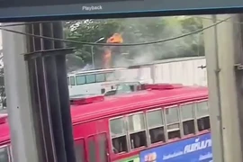 Góc quay mới về vụ cháy xe buýt thảm khốc ở Thái Lan làm nhiều trẻ thiệt mạng
