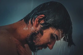 Người phụ nữ quyết định ly hôn chồng do anh ta quá lười tắm. (Nguồn: Oddity Central)