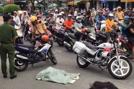 Kiên Giang thông tin về vụ bao tải chứa thai nhi rơi trên đường