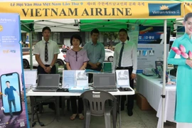 Gian hàng của Vietnam Airlines. (Ảnh: Mạnh Hùng/Vietnam+)