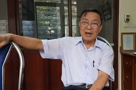 Nguyên Thứ trưởng Bộ Y tế nhận giải thưởng Cống hiến trọn đời