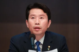 Đại diện đảng Dân chủ cầm quyền tại Quốc hội Lee In-young. (Ảnh: Yonhap/TTXVN)