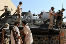 Chính phủ đoàn kết dân tộc ở Libya trong chiến dịch chống IS tại thành phố Sirte ngày 3/9/2016. Ảnh minh họa. (Nguồn: AFP/TTXVN)