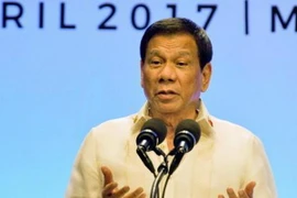 Tổng thống Philippines Rodrigo Duterte tại cuộc họp báo ở Manila ngày 29/4. Kyodo/TTXVN