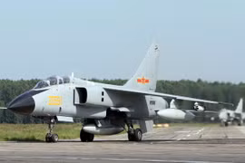 Máy bay chiến đấu JH-7. (Nguồn: aeroflight.co.uk)