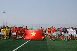 Giải bóng đá của người Việt tại Asan. (Ảnh: Vũ Toàn-Hữu Tuyên/Vietnam+)