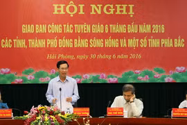 Trưởng ban Tuyên giáo Trung ương Võ Văn Thưởng phát biểu tại Hội nghị. (Ảnh: Minh Thu/TTXVN) 
