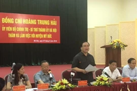 Bí thư Thành ủy Hà Nội Hoàng Trung Hải phát biểu tại buổi làm việc. (Ảnh: Nguyễn Văn Cảnh/Vietnam+)