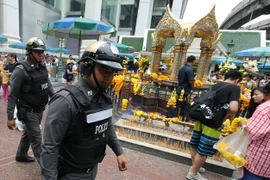 Cảnh sát Thái Lan tăng cường an ninh tại thủ đô Bangkok. (Ảnh: EPA/TTXVN)