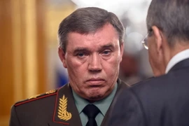 Tướng Valery Gerasimov - bên trái. (Ảnh: EPA/TTXVN)