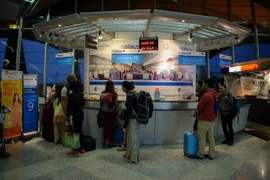 Một quầy bán vé tại sân bay quốc tế Kuala Lumpur. (Ảnh: AFP/TTXVN)