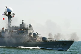 Tàu chiến Hàn Quốc. (Ảnh: AFP/TTXVN)