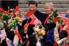 Chủ tịch Trung Quốc Tập Cận Bình đón Tổng thống Hoa Kỳ Donald Trump ngày 9/11. (Nguồn: reuters)