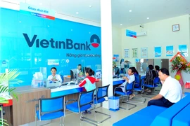 Giao dịch tại VietinBank. (Nguồn: Vietnam+) 
