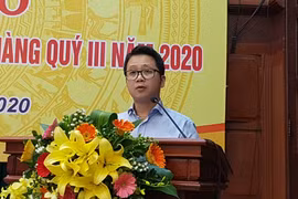 Ông Nghiêm Thanh Sơn-Phó Vụ trưởng Vụ Thanh toán phát biểu tại họp báo. (Ảnh: Vietnam+)