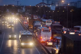 Thành phố Hồ Chí Minh cấm xe khách trên một số tuyến đường