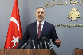 Ngoại trưởng Thổ Nhĩ Kỳ Hakan Fidan phát biểu trong cuộc họp báo ở Beirut, Liban. (Ảnh: AFP/TTXVN)