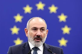 Thủ tướng Armenia Nikol Pashinyan phát biểu tại Nghị viện châu Âu ở Strasbourg, Pháp. (Ảnh: AFP/TTXVN)