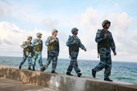 Chiến sỹ đảo Trường Sa luôn rèn luyện theo gương Chủ tịch Hồ Chí Minh