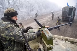Tổng thống Pháp đánh giá cao lệnh ngừng bắn tại Ukraine