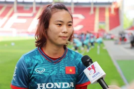 Tiền đạo Hải Yến trả lời phỏng vấn. (Ảnh: Phương Hoa/TTXVN)