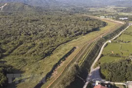 Toàn cảnh khu phi quân sự DMZ ở Cheorwon, tỉnh Gangwon, biên giới Hàn Quốc-Triều Tiên. (Ảnh: Yonhap/TTXVN)