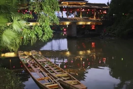 Quang cảnh hiện trường vụ lật thuyền. (Nguồn: The Seattle Times)