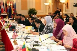 Các đại biểu dự phiên họp toàn thể, phần 3 Hội nghị Hội đồng SEAMEO lần thứ 47. (Ảnh: Minh Quyết/TTXVN)