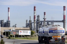 Nhà máy thuộc tập đoàn dầu mỏ khổng lồ Total tại Donges, miền Tây nước Pháp. (Nguồn: AFP/TTXVN)
