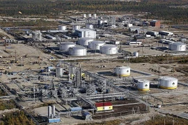 Nhà máy lọc dầu Rosneft ở thị trấn Gubkinsky, Tây Siberia, Nga. Ảnh: AFP/TTXVN