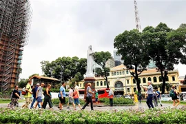 Việt Nam đón 2,7 triệu lượt khách quốc tế trong quý 1 năm 2023. (Ảnh: Hồng Đạt/TTXVN)