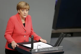 Thủ tướng Đức Angela Merkel phát biểu trong cuộc thảo luận về khủng hoảng người di cư tại Quốc hội Đức ở Berlin ngày 24/9 vừa qua. (Ảnh: AFP/TTXVN)