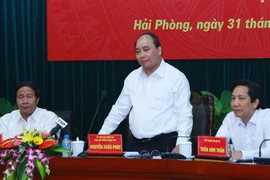 Phó Thủ tướng Nguyễn Xuân Phúc phát biểu tại thành phố Hải Phòng. (Ảnh: Lâm Khánh/TTXVN)