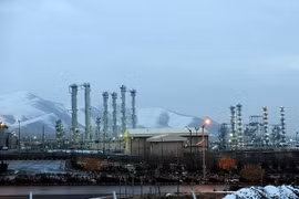 Iran vẫn tiếp tục xây dựng tại nhà máy hạt nhân Arak