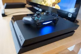 Lượng bán PS4 đạt 1 triệu chiếc trong ngày đầu tiên