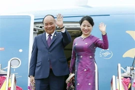 Thủ tướng Nguyễn Xuân Phúc và Phu nhân. (Ảnh: Thống Nhất/TTXVN)