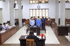 Các bị cáo tại phiên tòa. (Ảnh: Kim Anh/TTXVN)