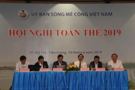 Đoàn chủ trì Hội nghị. (Ảnh: Minh Trí/TTXVN)