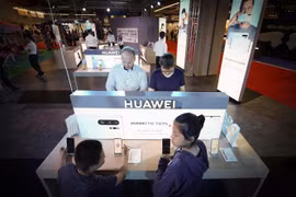 Gian hàng của Huawei tại Triển lãm điện tử ở Vacsava, Ba Lan, ngày 12/5/2019. (Ảnh: THX/ TTXVN)