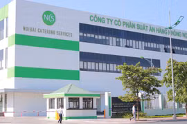 Cơ sở mới có tổng diện tích 21.000 m2 với trang thiết bị công nghệ hiện đại, công suất đến 35.000 suất ăn/ngày. (Ảnh: VNA cung cấp)
