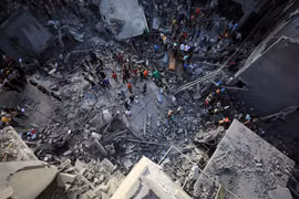 Xung đột Hamas-Israel: Quân đội Israel tiến vào trung tâm Gaza