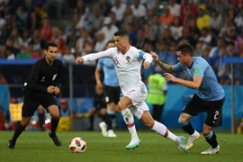 Năm vụ mua bán cầu thủ ấn tượng nhất của mùa chuyển nhượng 2018