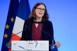 Ủy viên Thương mại của EU Cecilia Malmstrom phát biểu tại một hội nghị ở Paris, Pháp, ngày 16/11/2018. (Ảnh: AFP/TTXVN)