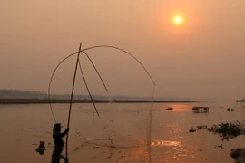 Sông Mekong đoạn chảy qua nước Lào. (Ảnh: Phạm Kiên/TTXVN)