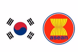 Hàn Quốc nhấn mạnh ASEAN là đối tác quan trọng hàng đầu của Hàn Quốc ở khu vực phía Nam, cả về chiến lược, kinh tế cũng như có sự gắn kết lâu đời về văn hoá giữa người dân hai bên. 