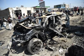 Hiện trường vụ đánh bom tại thủ đô Kabul. (Nguồn: AFP/TTXVN)