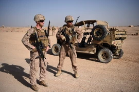  Binh sỹ Mỹ huấn luyện quân đội Afghanistan tại căn cứ quân sự ở Lashkar Gah, tỉnh Helmand tháng 8/2017. (Nguồn: AFP/TTXVN)
